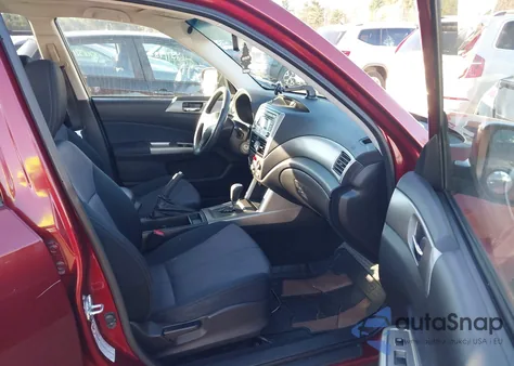 2009 Subaru Forester 2.5X из США, поврежденный, VIN JF2SH63659H761028